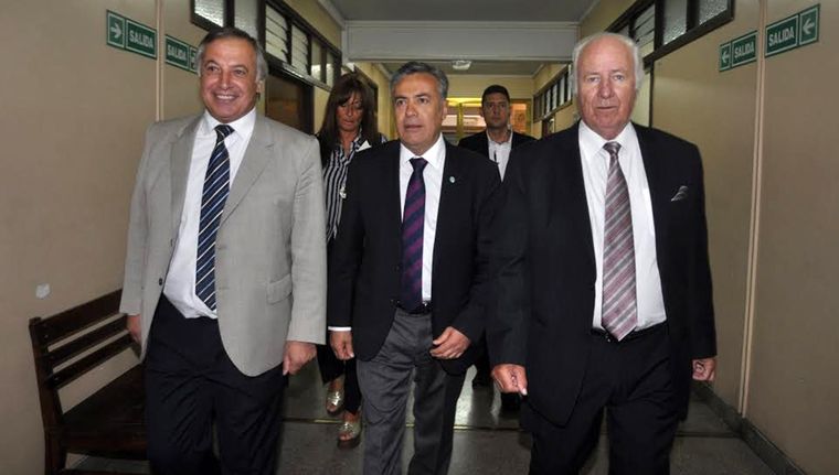 Gullé, Cornejo y Llorente. El esquema de poder de Tribunales no está en riesgo. Foto: Gobierno