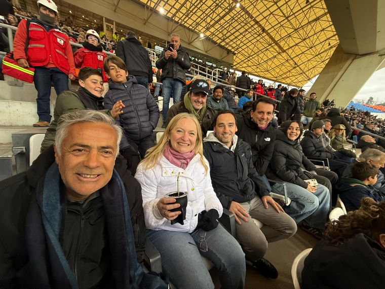 Cornejo, Casado, Montero y García Zalazar, sonrientes. Cornejo, Casado, Montero y García Zalazar, sonrientes.