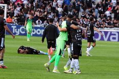 Gimnasia aferrado a la ilusión: a un partido del ascenso. Gimnasia aferrado a la ilusión: a un partido del ascenso.