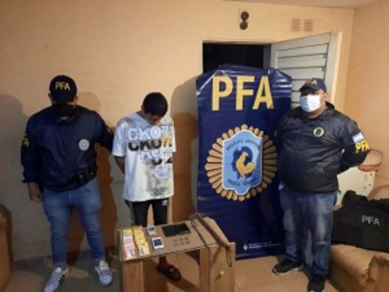 Uno de los sospechosos. Foto: TELAM