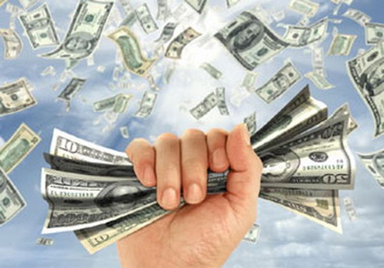 El dinero, ¿todo lo puede? Foto: web