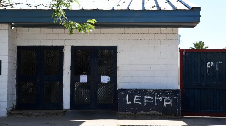 La subcomisaría Iriarte del barrio 26 de Enero Foto: ALF PONCE MERCADO / MDZ