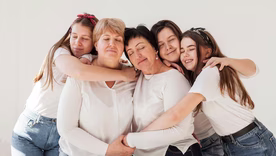 Hay algo que las mujeres 5.0 sabemos por experiencia: no todos los abrazos son iguales.