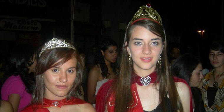 Yamina Reynals, Virreina de la Cereza y Silvana Martínez, Reina Provincial de la Cereza.