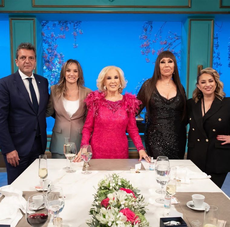 Mirtha Legrand recibió a Sergio Massa este domingo. Foto: Instagram Mirthalegrand.
