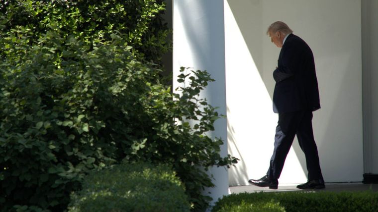 Donald Trump quiere controlar el petróleo de Irán. Donald Trump quiere controlar el petróleo de Irán.