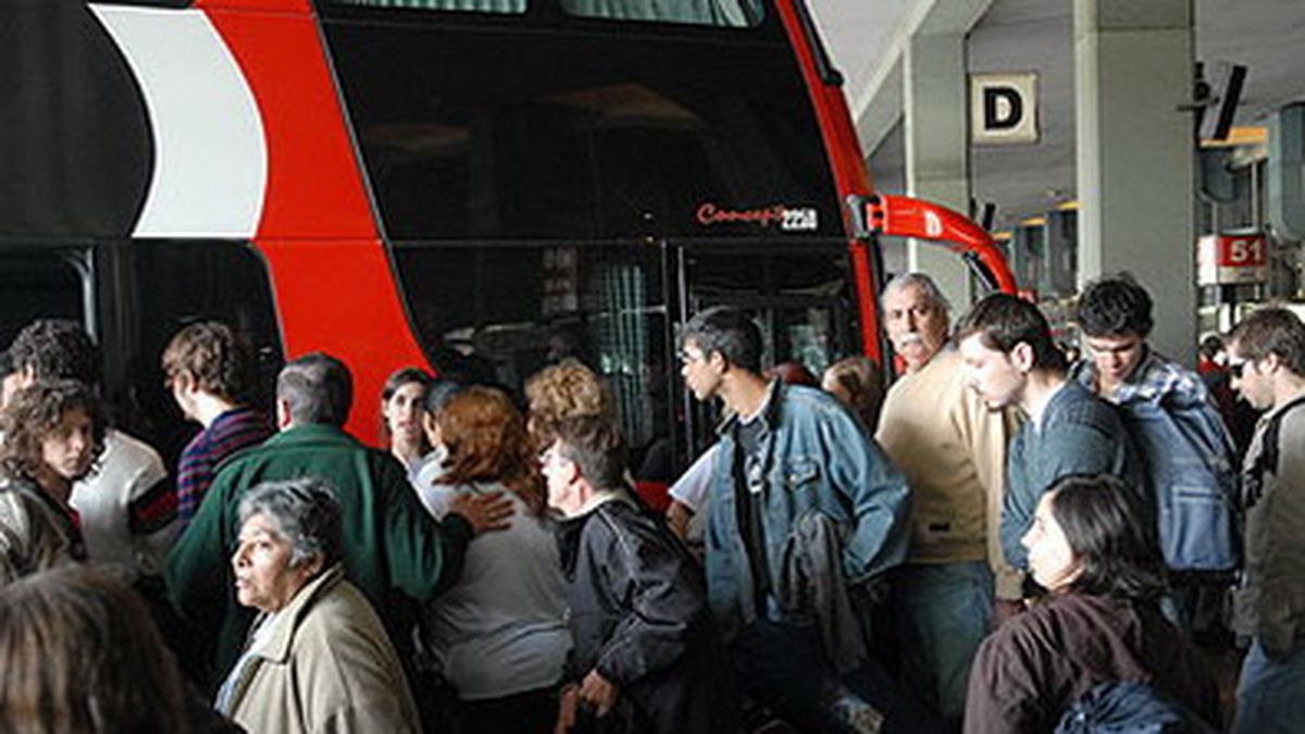 El Gobierno lanzó una licitación para renovar la terminal de ómnibus de Retiro