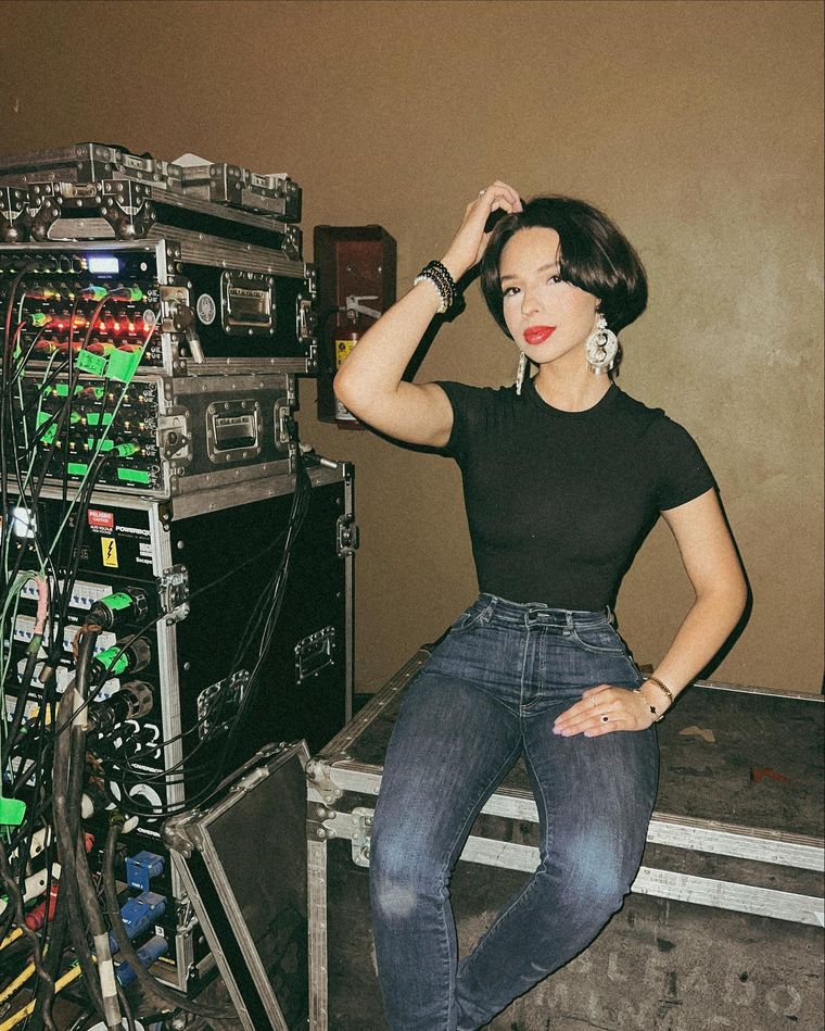 Ángela Aguilar tiene un estilo muy especial para vestirse. Foto: Instagram @angela_aguilar_