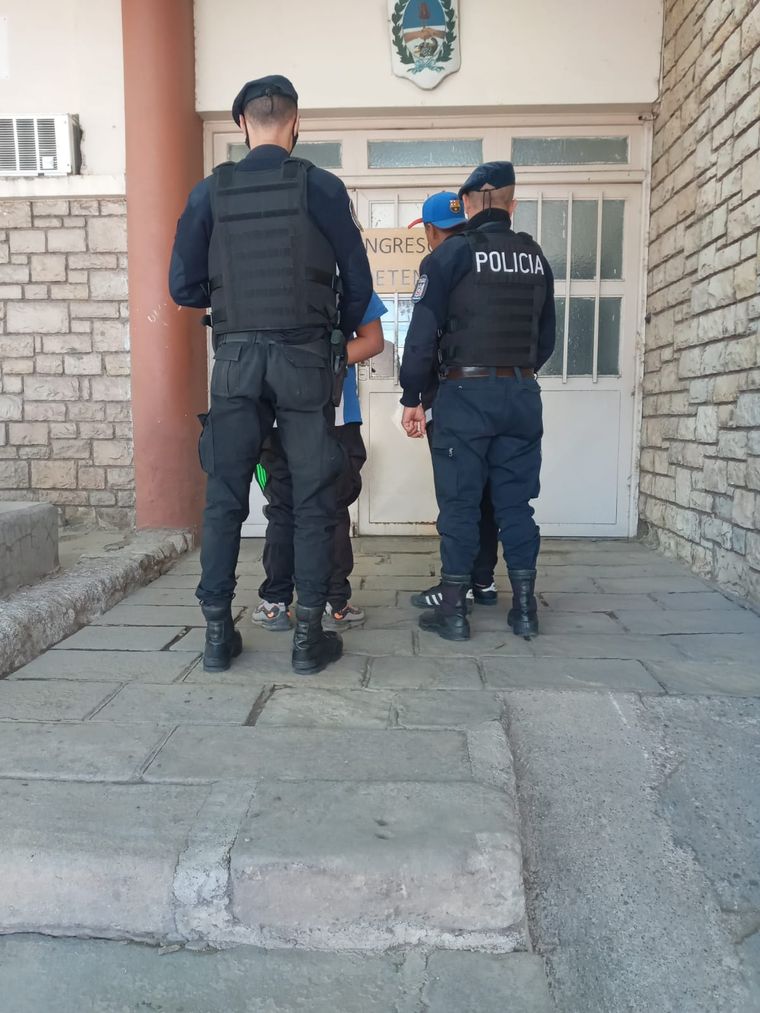 La detención se produjo a plena luz del día