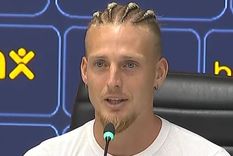 Santiago Ascacibar fue presentado junto a Ángel Romero como flamantes refuerzos de Boca. Santiago Ascacibar fue presentado junto a Ángel Romero como flamantes refuerzos de Boca.