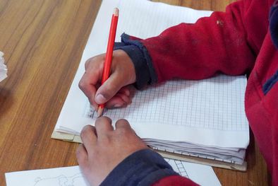 MDZol | escuela primaria alumnos útiles escolares Julieta Moreno maestra nominada-18