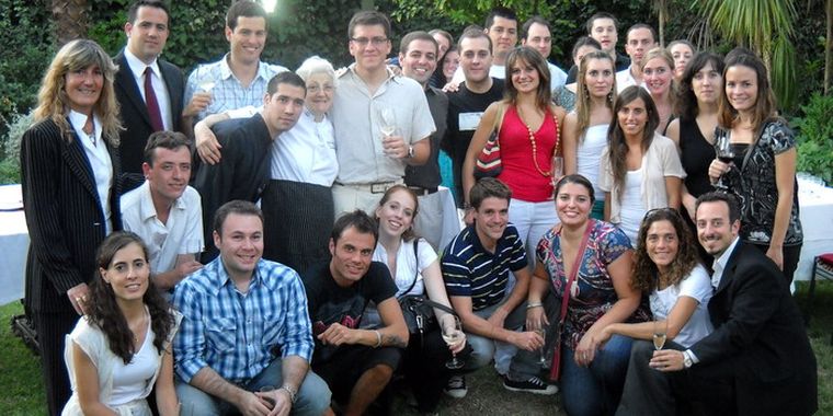 Un grupo divertido. Los invitados pasaron una jornada singular y descontracturada en Francesco. Foto: Gentileza Fede Croce