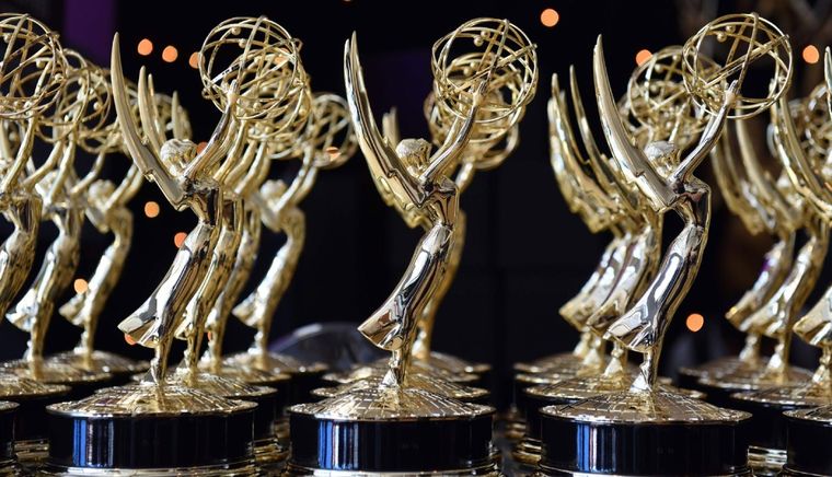 Los ganadores de la noche Los premios Emmy destacan a los mejores de la televisión estadounidense