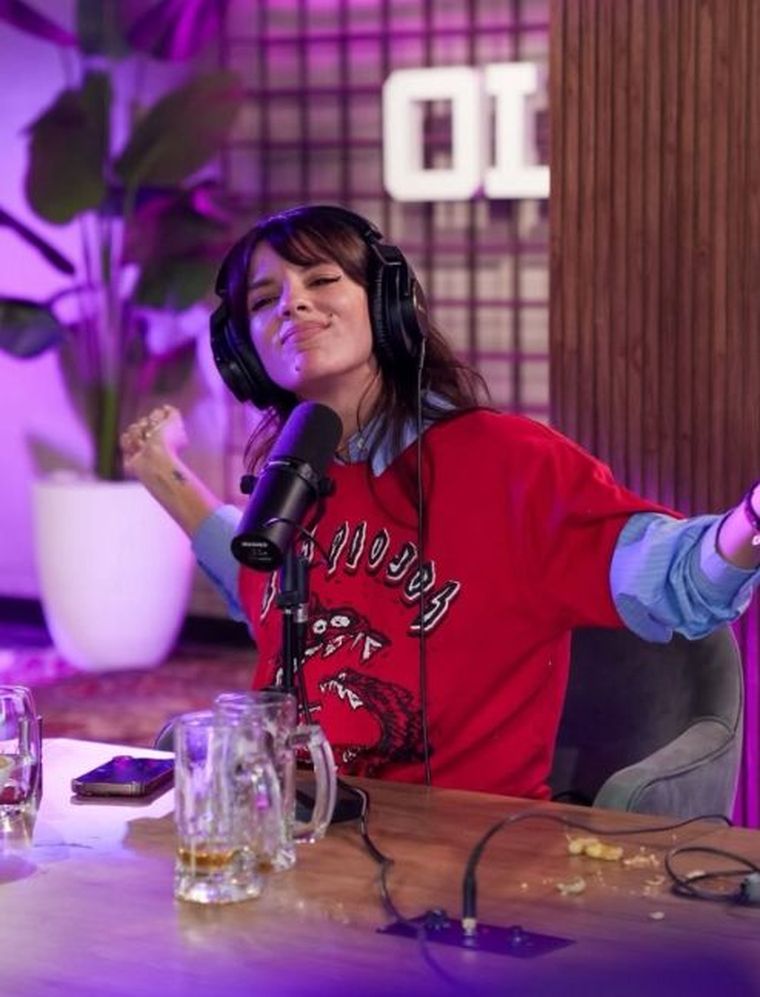 El look de Gimena Accardi para El look de Gimena Accardi para