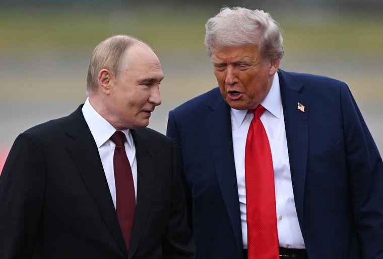Donald Trump y Vladimir Putin se han reunido en varias ocasiones. Foto Efe Donald Trump y Vladimir Putin se han reunido en varias ocasiones. Foto Efe