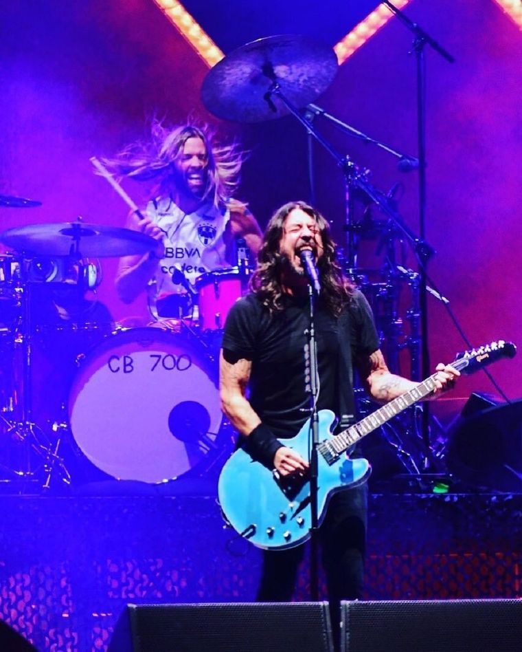 Dave Grohl saltó a la fama a comienzos de los años 1990 como baterista de Nirvana.