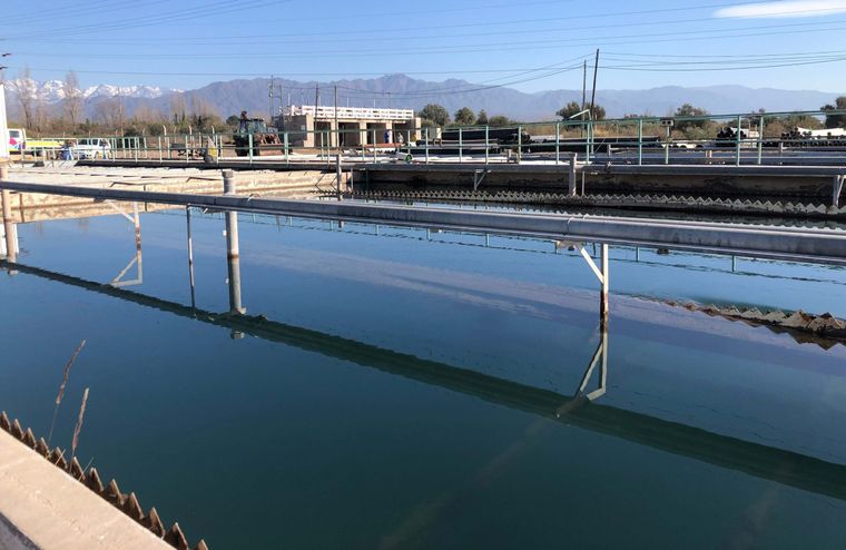 El municipio de Luján ampliará la planta potabilizadora Santa Elena para garantizar el suministro de agua en la zona de Vistalba.