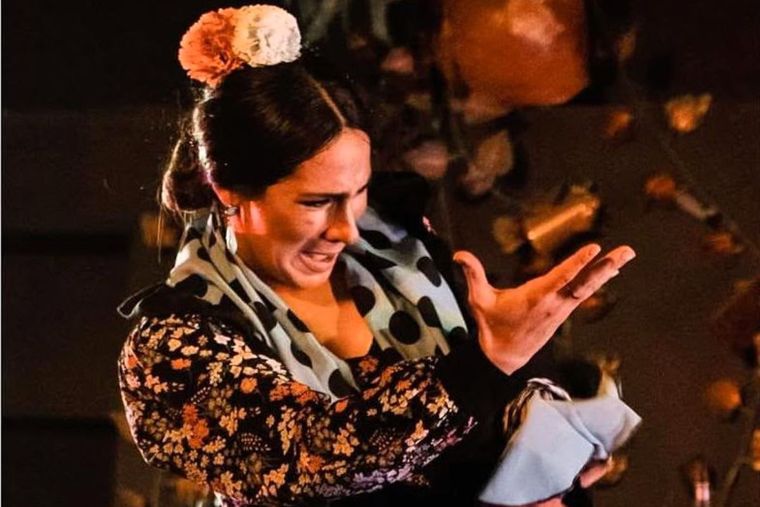 Cathy Sandoval, bailaora de Chile, que llega a dejar su arte en Mendoza. Foto Gentileza Cathy Sandoval, bailaora de Chile, que llega a dejar su arte en Mendoza. Foto Gentileza