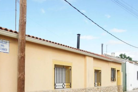 La mujer confesó haber dejado a su bebé en el freezer a Servicios Sociales que alertó a la Guardia Civil.