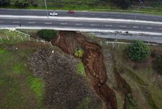 Así se ve el socavón de Valparaíso Foto: Valparaíso Informa Así se ve el socavón de Valparaíso Foto: Valparaíso Informa