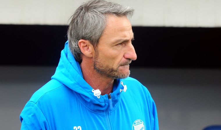 Mariano Toedtli no logra convencer al hincha tombino, Mariano Toedtli no logra convencer al hincha tombino,