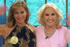 Mirtha Legrand y Marcela Tinayre, madre e hija luchan por el rating Foto: Captura TV