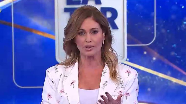 Al finalizar El Diario de Mariana, Karina Mazzocco confirmó la información de Ángel de Brito. Al finalizar El Diario de Mariana, Karina Mazzocco confirmó la información de Ángel de Brito.