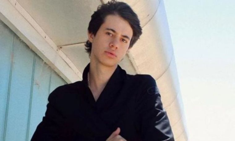 Dante Ortega hizo su debut como cantante El nieto de Palito Ortega habló de su presente