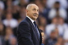 ardiles, lapidario con de paul por su frase de la polemica sobre la mejor seleccion: ?me parecio de??