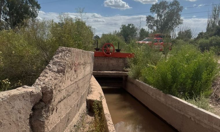 Buscan a Rita en canales de Las Heras, Guaymallén y Lavalle. Buscan a Rita en canales de Las Heras, Guaymallén y Lavalle.