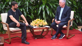 Juan Grabois junt o al presidente cubano Miguel Díaz Canel. Juan Grabois junt o al presidente cubano Miguel Díaz Canel.