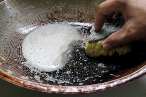 Cómo limpiar las ollas sin usar bicarbonato ni dañar el material.&nbsp;Foto: Shutterstock