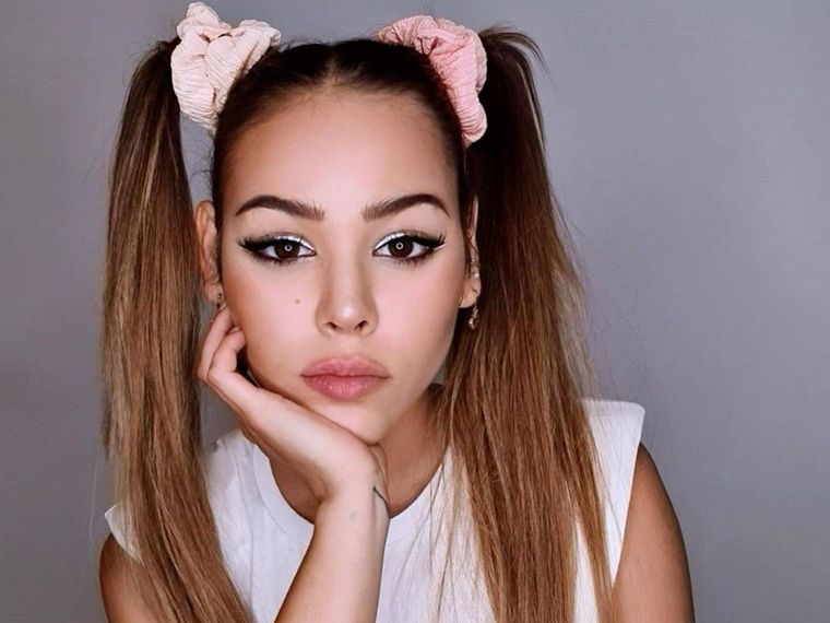 DANNA PAOLA ES MUY CERCANA A SU FAMILIA. SU MAMÁ ES SU GRAN REFERENTE Y COMPAÑERA.