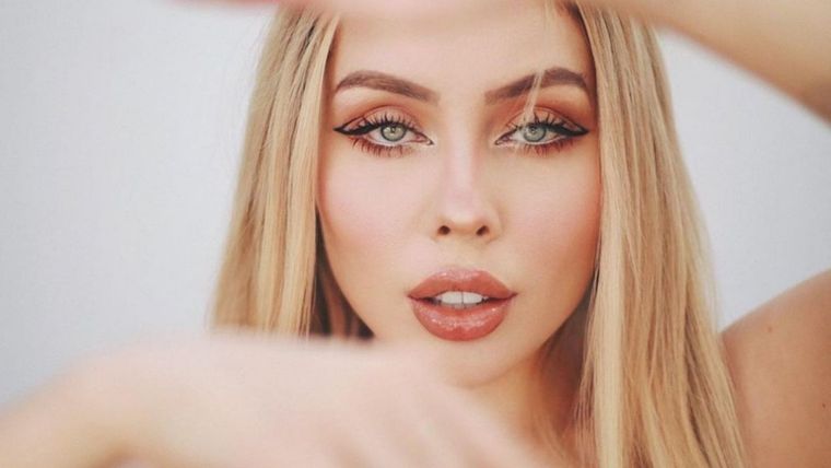 Mantén la respiración antes de ver a Maya Nazor posando de espalda a la cámara Maya Nazor es una popular modelo e influencer mexicana. Foto: Maya Nazor / Instagram