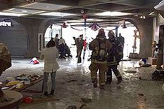 ocho heridos por una de las bombas en el metro de santiago