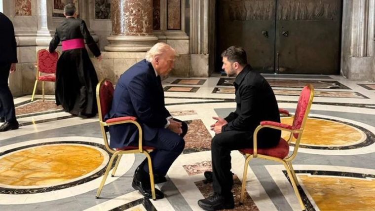 Donald Trump señaló que puede llegar a hacer una parada en su gira por Asia para ir a Turquía a la cumbre Rusia-Ucrania. Foto: NA
