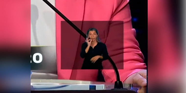 El momento justo en el que hace la referencia a los 25 porros