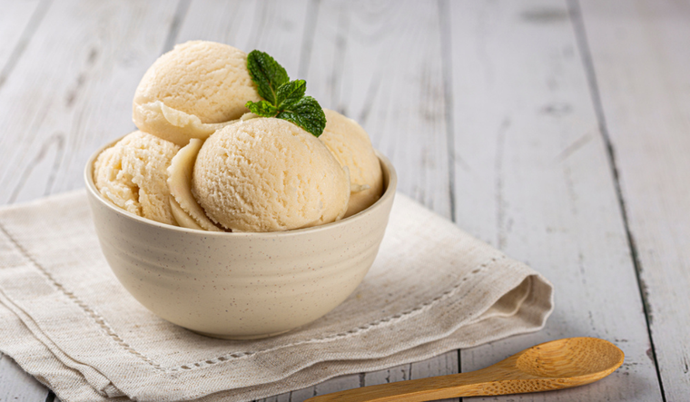 Helado de vainilla artesanal: un placer cremoso hecho en casa Foto: Shutterstock