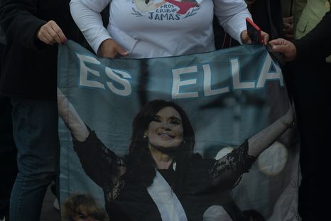 la firme amenaza de un sector del pj tras la condena a cristina: le mojaron la oreja al peronismo la firme amenaza de un sector del pj tras la condena a cristina: le mojaron la oreja al peronismo