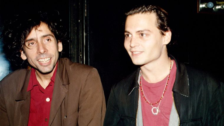 Foto: https://www.infobae.com/teleshow/2022/08/22/el-joven-manos-de-tijera-como-johnny-depp-logro-el-papel-que-queria-michael-jackson-y-que-tom-cruise-rechazo-por-feo/