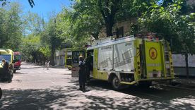 Los bomberos durante el rescate en Ciudad. Los bomberos durante el rescate en Ciudad.