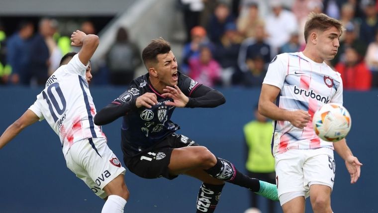 San Lorenzo recibirá a los ecuatorianos en su estadio. Foto: FotoBaires