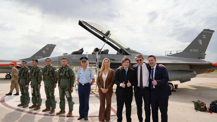 Los nuevos aviones F-16