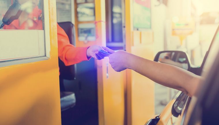 Este domingo, los peajes de autopistas y rutas provinciales estarán liberados.