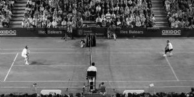 Rafael Nadal se quedó con “La Batalla de las Superficies”. El español superó al suizo Roger Federer por 7-5, 4-6 y 7-6. Foto: Archivo