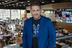 jonatan viale en punta del este: dias en familia y reunion con viviana canosa jonatan viale en punta del este: dias en familia y reunion con viviana canosa