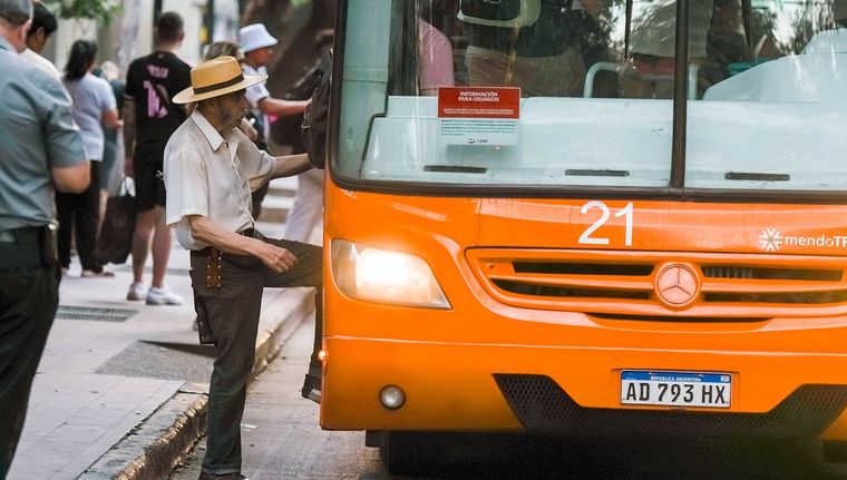 Transporte Público en Mendoza Transporte Público en Mendoza