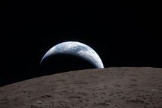 Una vista espectacular de la Tierra, desde el punto de vista de la Luna.
