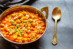 Una buena receta de potaje mejora su sabor después de reposar unas horas.