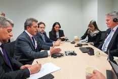 El ministro Sergio Massa aprovechó su participación en la asamblea conjunta del Fondo Monetario Internacional y el Banco Mundial para desarrollar una intensa agenda de trabajo en buscar de créditos e inversiones. Foto: Prensa Ministerio de Economía